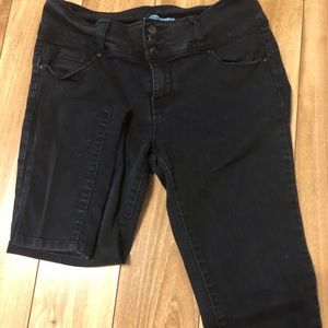 Black high waisted skinny jeans
